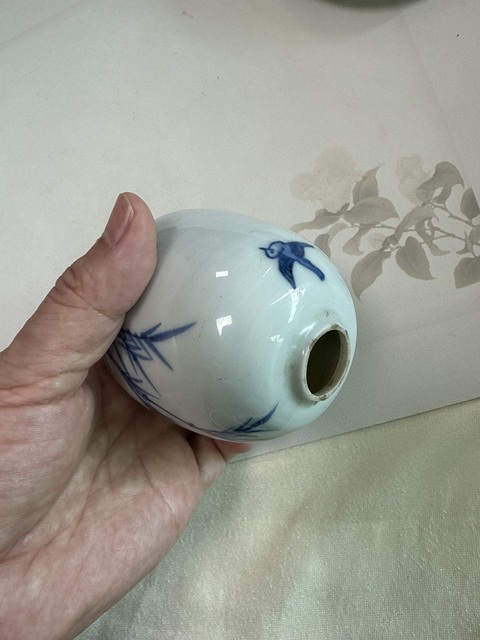 古玩陶瓷日本明治青花花鳥紋罐真品鑒賞圖