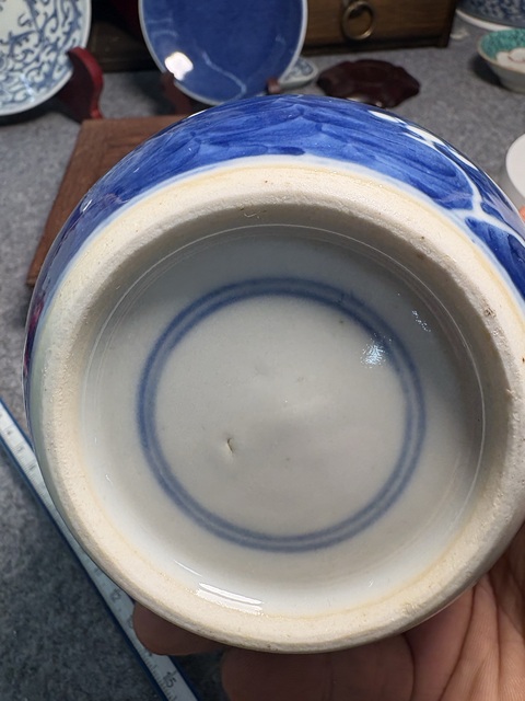 古玩陶瓷青花冰梅圖罐真品鑒賞圖