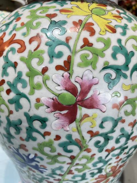 古玩陶瓷粉彩花卉紋將軍罐真品鑒賞圖