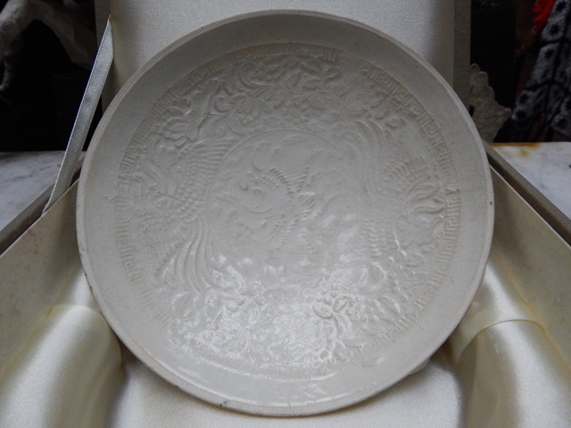 古玩陶瓷南定雙鳳紋面包碗真品鑒賞圖