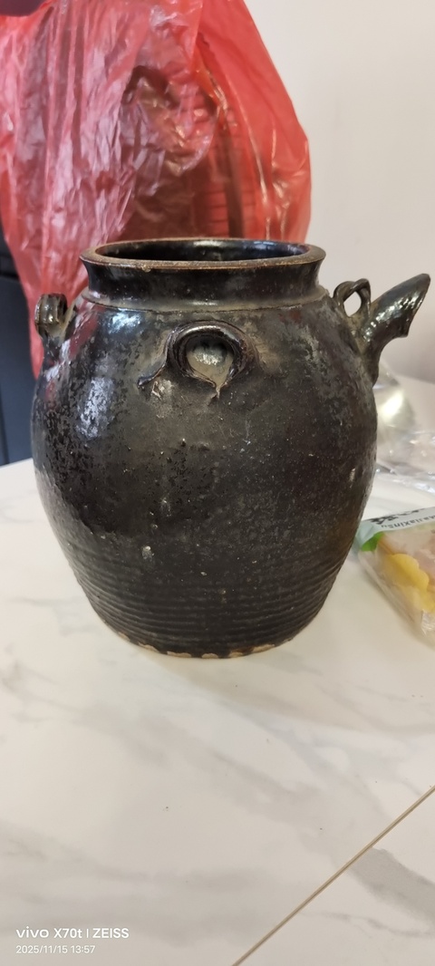 古玩陶瓷黑釉茶壺真品鑒賞圖