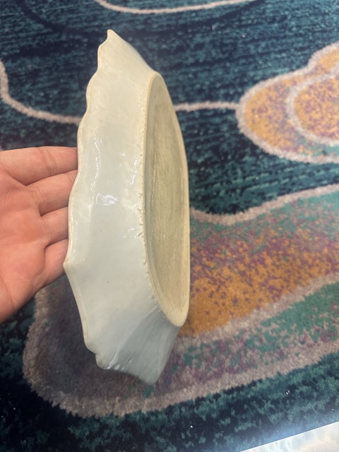 古玩陶瓷人物山水紋青花盤真品鑒賞圖