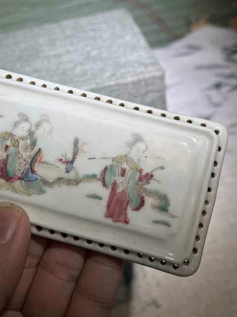 古玩陶瓷清代精品粉彩人物故事紋瓷板拍賣，當前價格998元