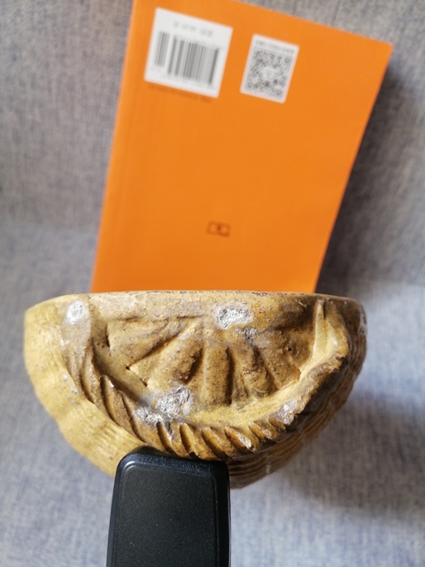 古玩陶瓷晚清石灣窯壁瓶真品鑒賞圖