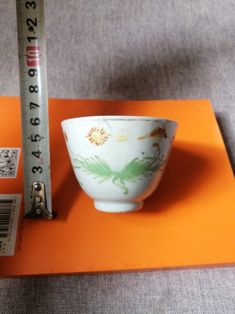 古玩陶瓷民國粉彩杯真品鑒賞圖