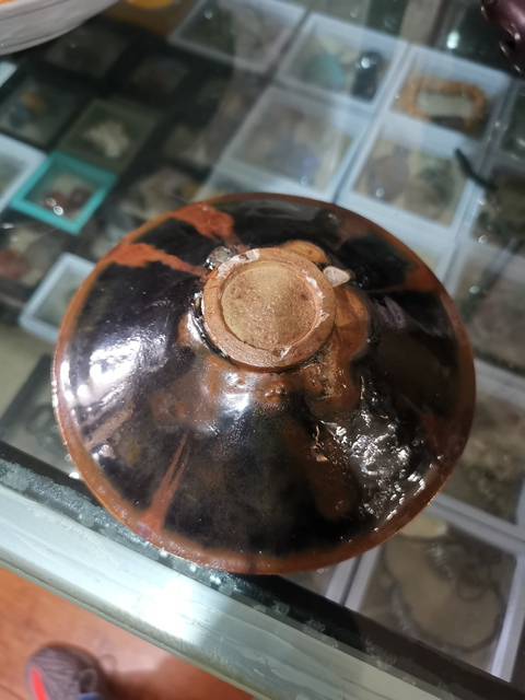 古玩陶瓷耀州窯鐵銹花盞真品鑒賞圖