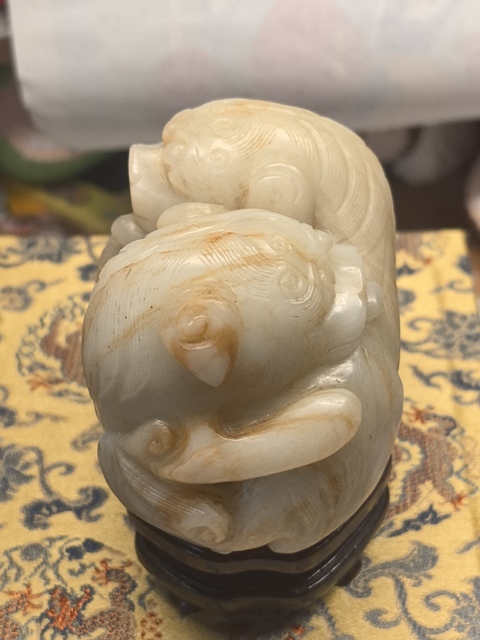 古玩玉器和田玉雕“瑞獸”真品鑒賞圖