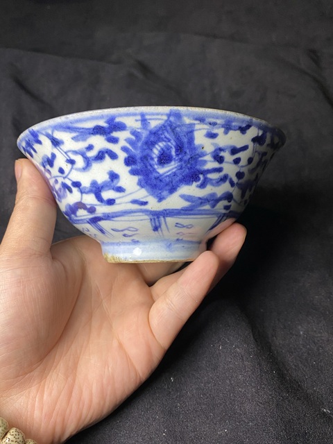 古玩陶瓷清中期花卉紋青花碗拍賣，當前價格246元