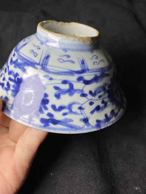 古玩陶瓷清中期花卉紋青花碗拍賣，當前價格246元