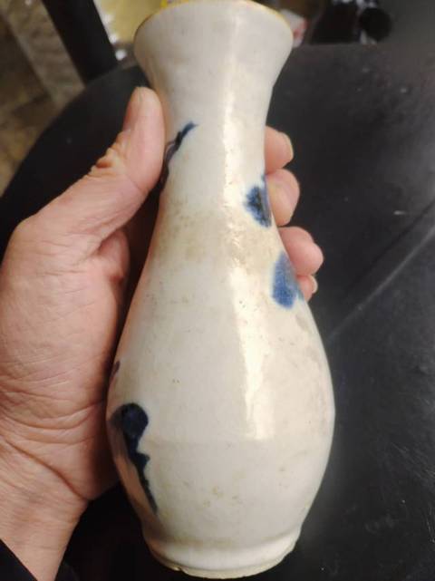 古玩陶瓷哥釉青花松鹿圖撇口瓶真品鑒賞圖