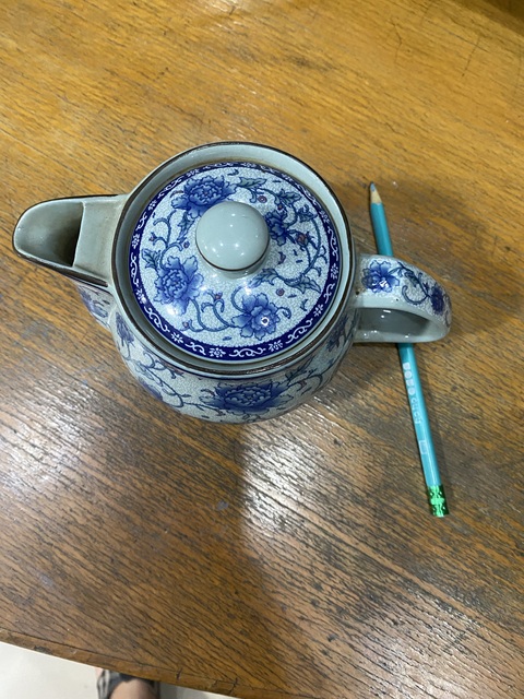 古玩陶瓷花卉紋執壺拍賣，當前價格8500元