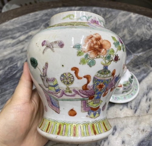 古玩陶瓷晚清粉彩博古圖蓋罐拍賣，當(dāng)前價格2888元