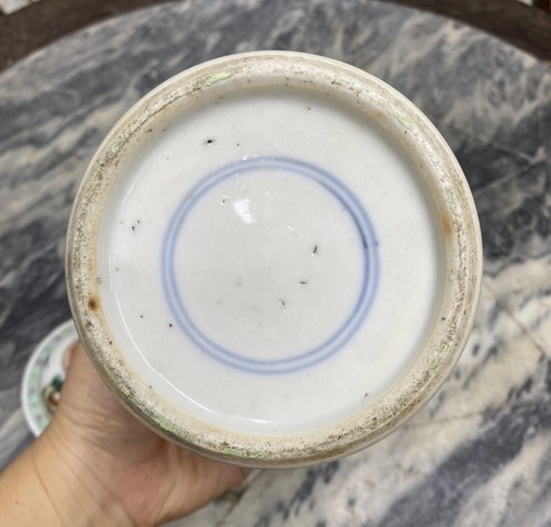 古玩陶瓷晚清粉彩博古圖蓋罐拍賣，當(dāng)前價格2888元