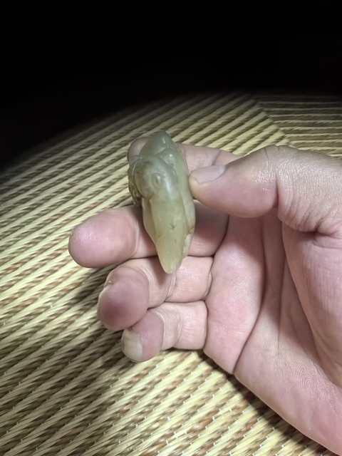 古玩玉器牧駱駝玉擺件真品鑒賞圖