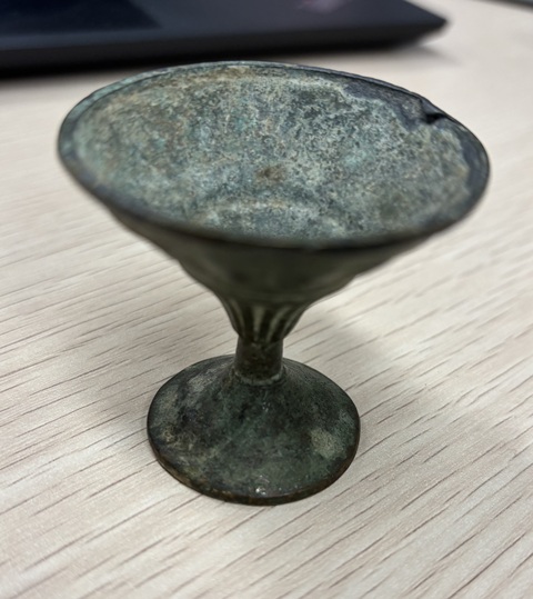 古玩銅器中亞銅高足杯真品鑒賞圖