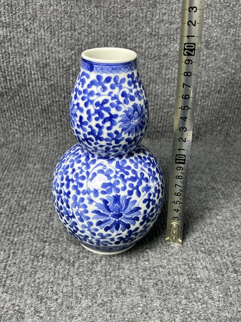 古玩陶瓷青花纏枝西番蓮葫蘆瓶拍賣，當(dāng)前價格1688元