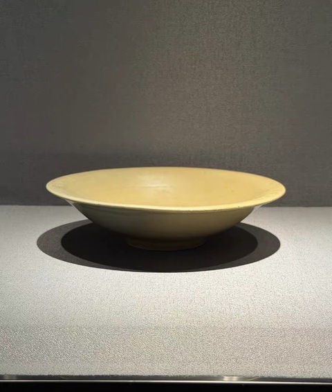 古玩陶瓷南宋龍泉碗真品鑒賞圖