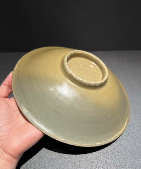 古玩陶瓷南宋龍泉碗真品鑒賞圖