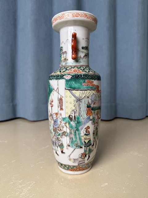 古玩陶瓷清同治·極品五彩三國人物故事 左慈戲曹操圖雙耳盤口瓶拍賣，當前價格4100元