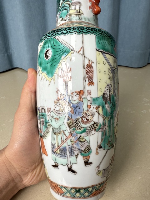 古玩陶瓷清同治·極品五彩三國人物故事 左慈戲曹操圖雙耳盤口瓶拍賣，當前價格4100元