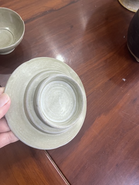 古玩陶瓷越窯青瓷杯和托真品鑒賞圖