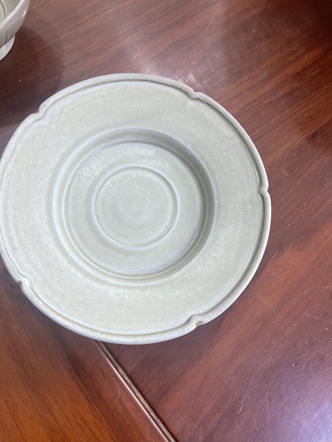 古玩陶瓷越窯青瓷杯和托真品鑒賞圖