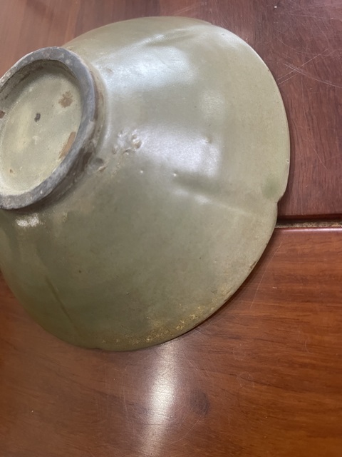 古玩陶瓷越窯青瓷葵口盞真品鑒賞圖