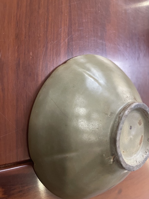 古玩陶瓷越窯青瓷葵口盞真品鑒賞圖