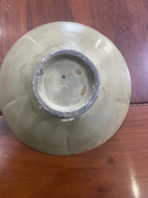 古玩陶瓷越窯青瓷葵口盞真品鑒賞圖