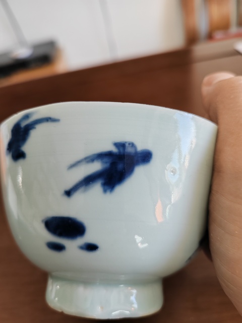 古玩陶瓷青花洞石花鳥紋杯真品鑒賞圖