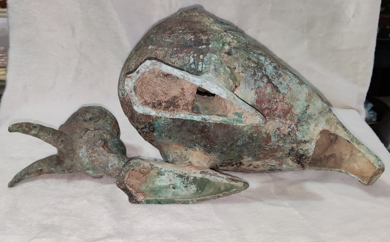 古玩字畫明銅瑞鳥執(zhí)壺拍賣，當(dāng)前價格2188元