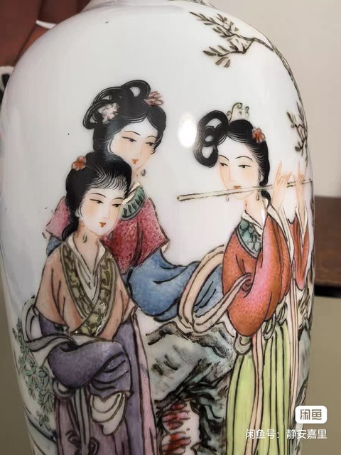 古玩陶瓷粉彩人物故事瓶真品鑒賞圖