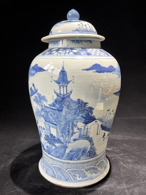 古玩陶瓷樓臺亭閣人物山水紋青花將軍罐真品鑒賞圖