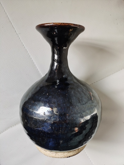 古玩陶瓷黑釉撇口瓶真品鑒賞圖