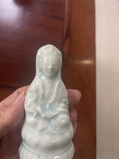 古玩陶瓷清晚民國時期送子觀音塑像真品鑒賞圖