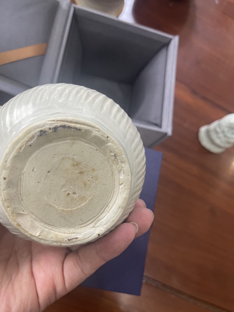 古玩陶瓷湖田窯刻劃線條紋罐真品鑒賞圖