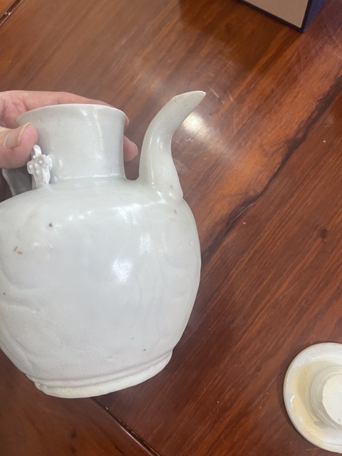 古玩陶瓷青白釉刻花執壺真品鑒賞圖