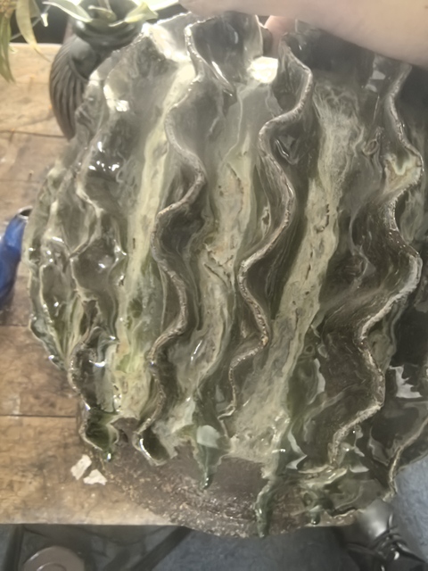 古玩陶瓷青釉花器真品鑒賞圖