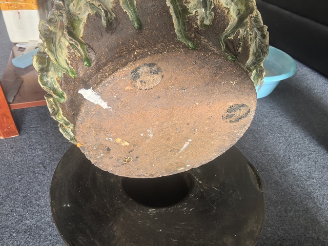 古玩陶瓷青釉花器真品鑒賞圖