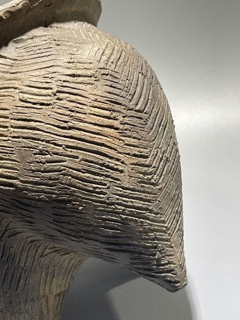 古玩陶瓷西周·夾砂三足鬲拍賣，當前價格618元