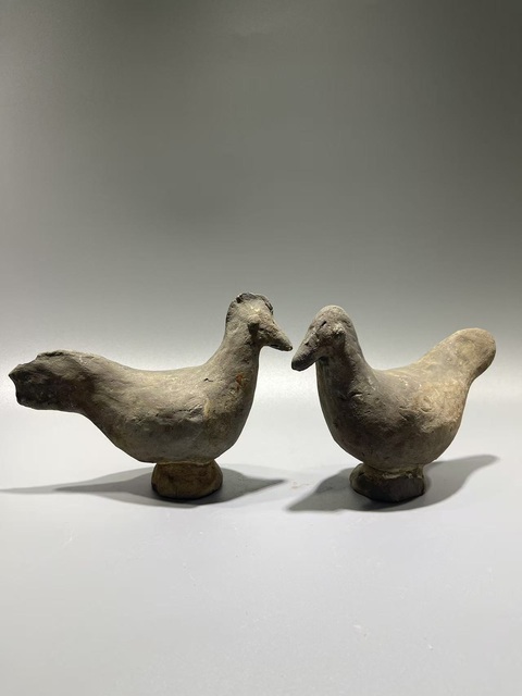 古玩陶瓷秦·灰陶雞（一公一母） 真品鑒賞圖