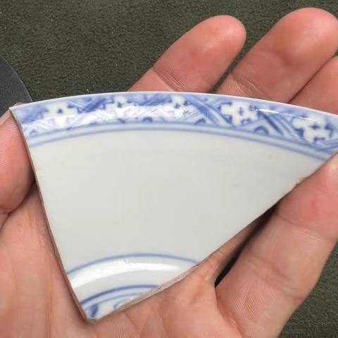 古玩陶瓷成化青花嬰戲瓷片真品鑒賞圖