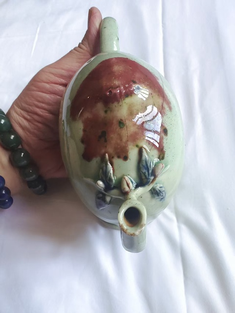 古玩陶瓷乾隆釉下三彩倒流壺真品鑒賞圖