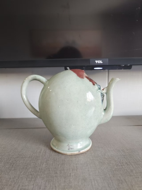 古玩陶瓷乾隆釉下三彩倒流壺真品鑒賞圖