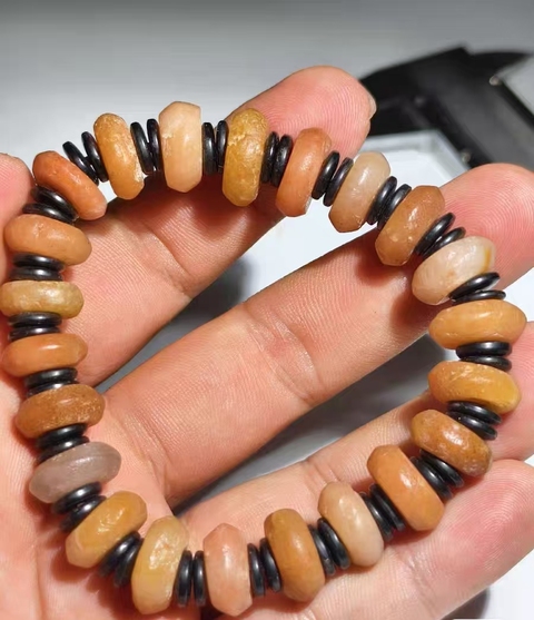 古玩玉器紅瑪瑙珠串真品鑒賞圖