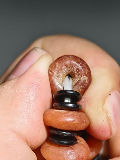 古玩玉器紅瑪瑙珠串真品鑒賞圖