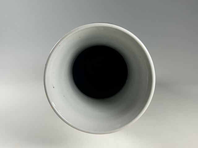 古玩陶瓷清晚期·五彩人物故事紋觀音瓶拍賣，當(dāng)前價(jià)格5418元