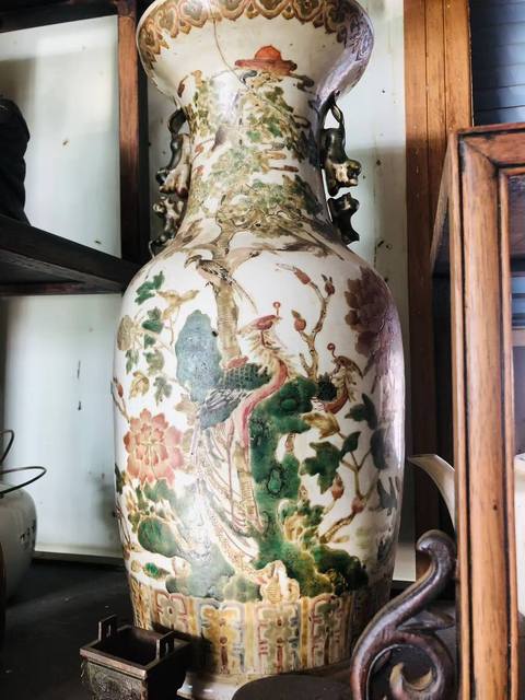 古玩陶瓷花鳥紋粉彩瓶真品鑒賞圖
