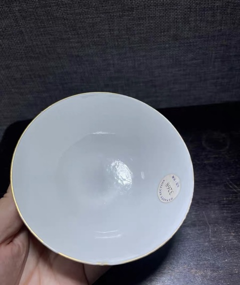 古玩陶瓷粉彩八吉祥紋碗真品鑒賞圖