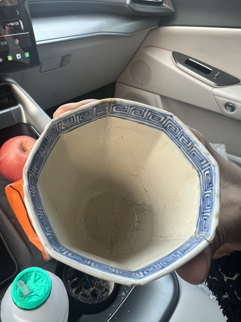 古玩陶瓷青花開窗花卉紋八方高足杯真品鑒賞圖